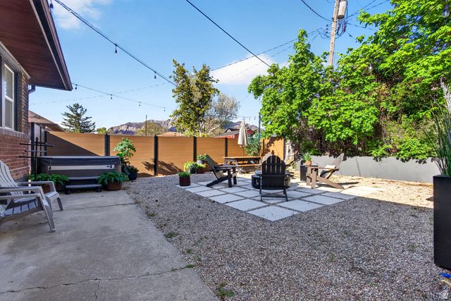 2572 S POLK AVE, Ogden, UT 84401