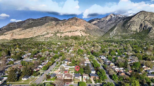 2572 S POLK AVE, Ogden, UT 84401