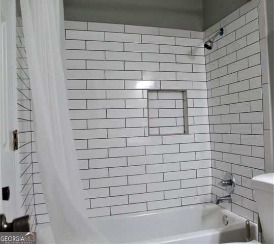 1068 Falling Water Drive, Smyrna, GA 30080