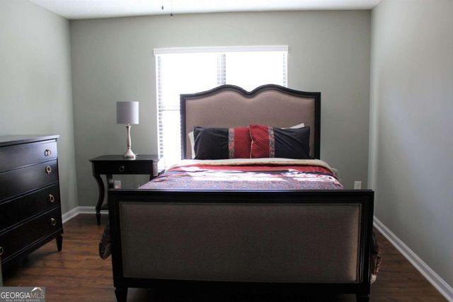 1068 Falling Water Drive, Smyrna, GA 30080