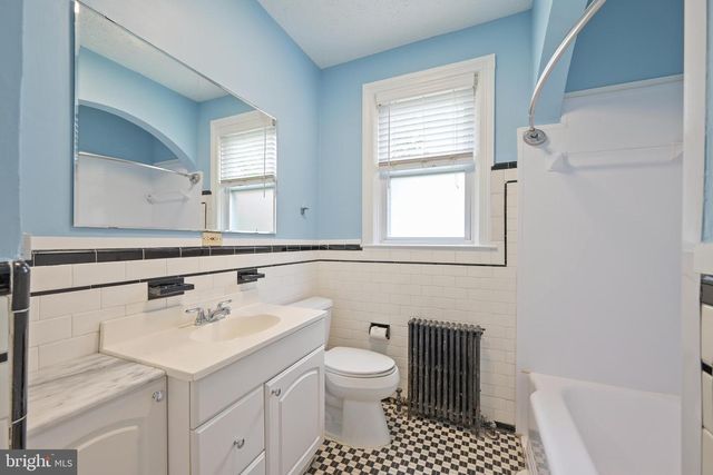 6811 5TH AVE, Baltimore, MD 21222