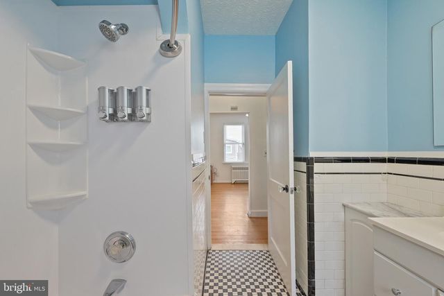 6811 5TH AVE, Baltimore, MD 21222