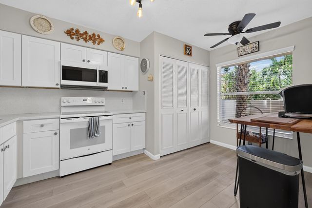14527 BONAIRE Boulevard 103, Delray Beach, FL 33446