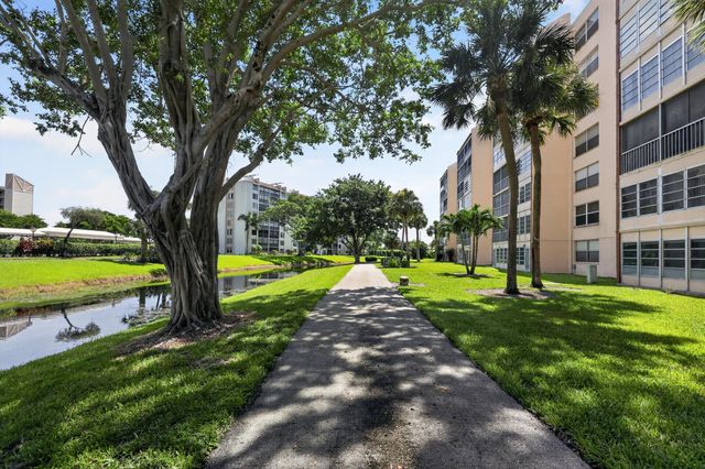 14527 BONAIRE Boulevard 103, Delray Beach, FL 33446