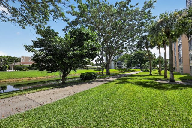 14527 BONAIRE Boulevard 103, Delray Beach, FL 33446
