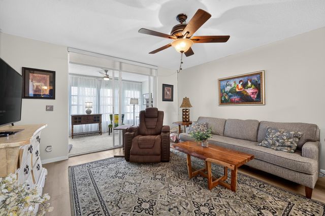 14527 BONAIRE Boulevard 103, Delray Beach, FL 33446