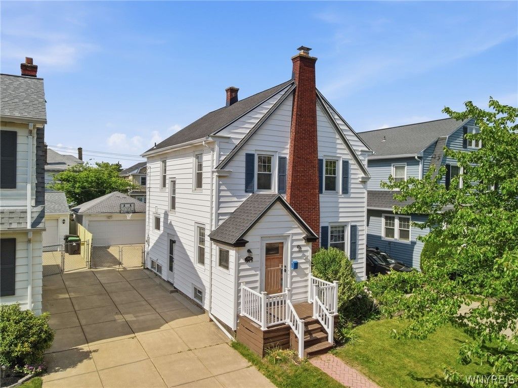 260 Warren Avenue, Tonawanda, NY 14217