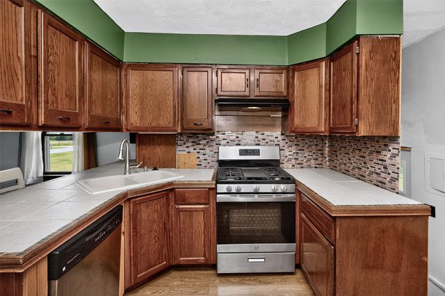 311 SE 2nd Street, Melcher Dallas, IA 50163