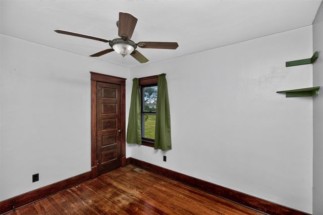 311 SE 2nd Street, Melcher Dallas, IA 50163