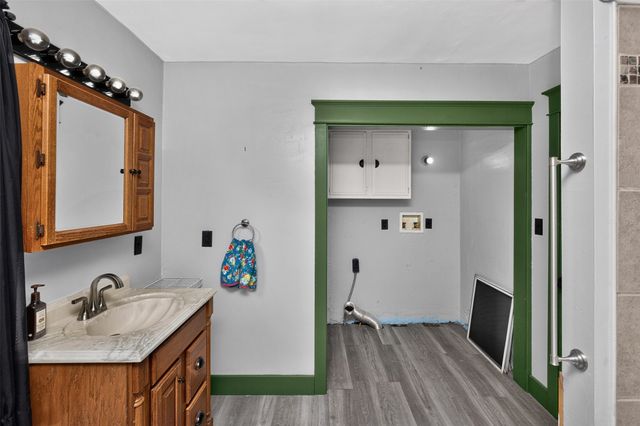 311 SE 2nd Street, Melcher Dallas, IA 50163