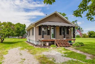 311 SE 2nd Street, Melcher Dallas, IA 50163