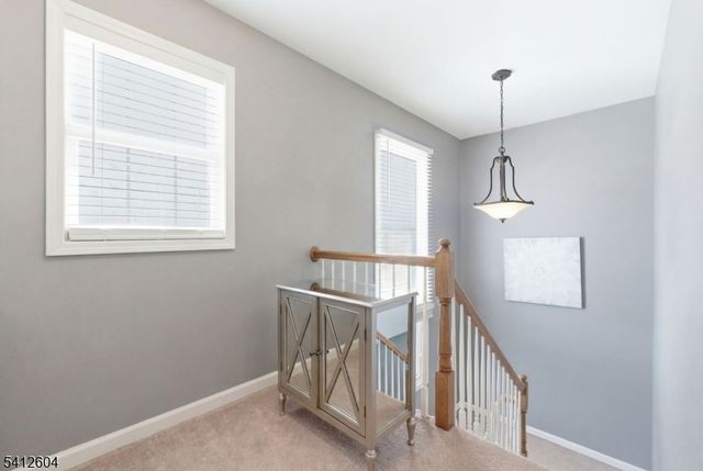 1 Brookview Ln, Hardyston Twp., NJ 07419