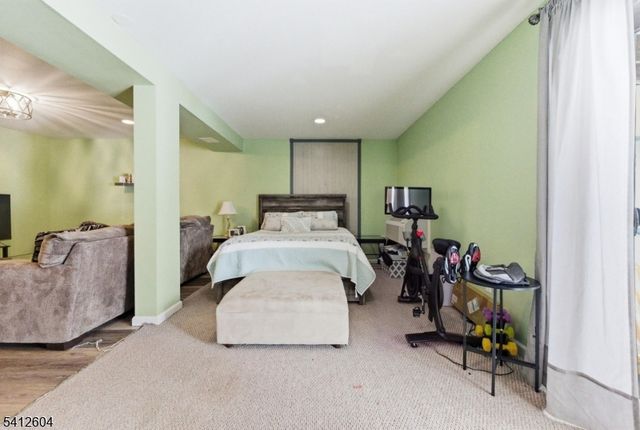 1 Brookview Ln, Hardyston Twp., NJ 07419