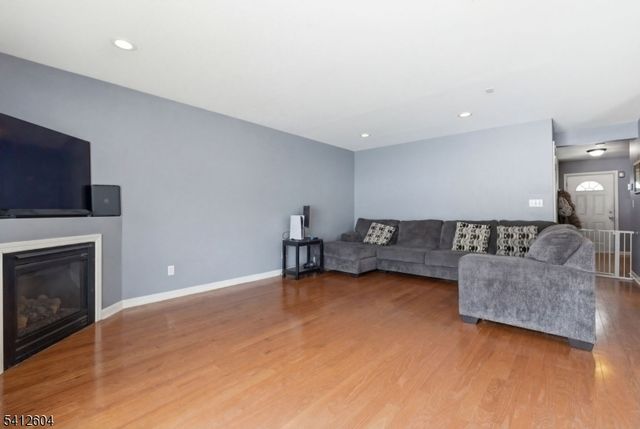 1 Brookview Ln, Hardyston Twp., NJ 07419