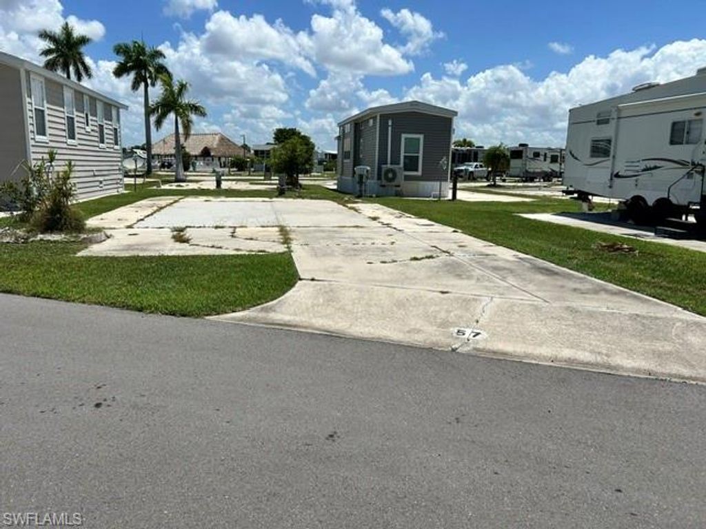 19681 Summerlin Rd D-57, FORT MYERS, FL 33908 — photo 2