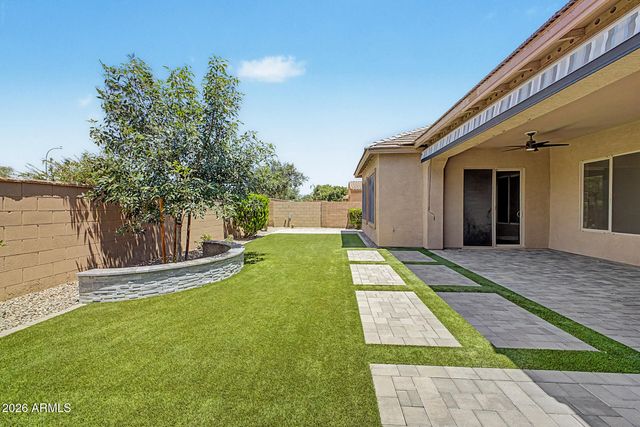 3250 S NASH Way, Chandler, AZ 85286