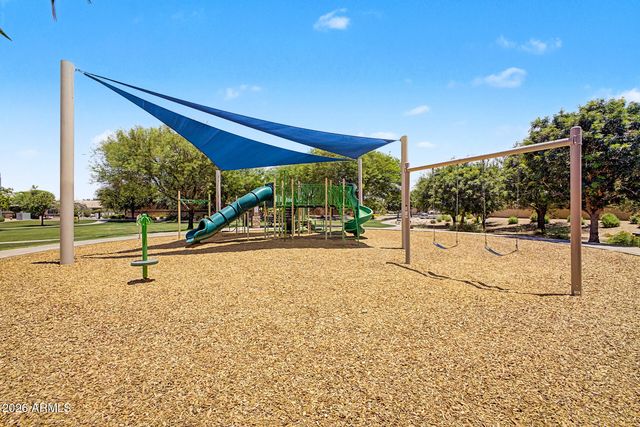 3250 S NASH Way, Chandler, AZ 85286