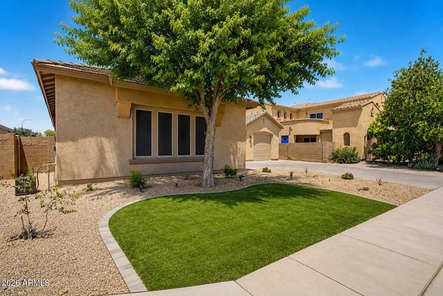 3250 S NASH Way, Chandler, AZ 85286