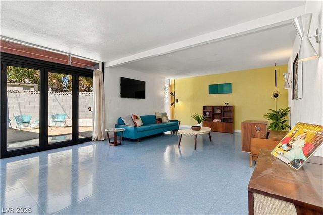 1730 Chippewa Drive, Las Vegas, NV 89169