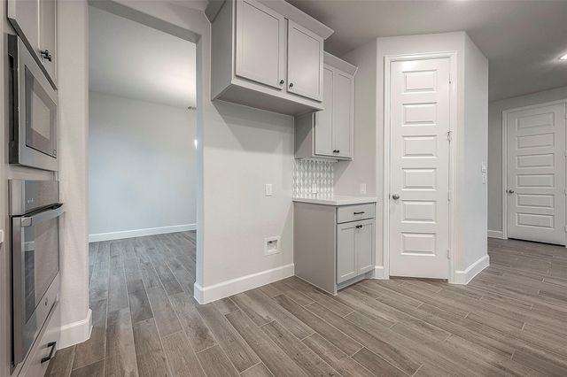 5139 Albany Shores Lane, Fulshear, TX 77441