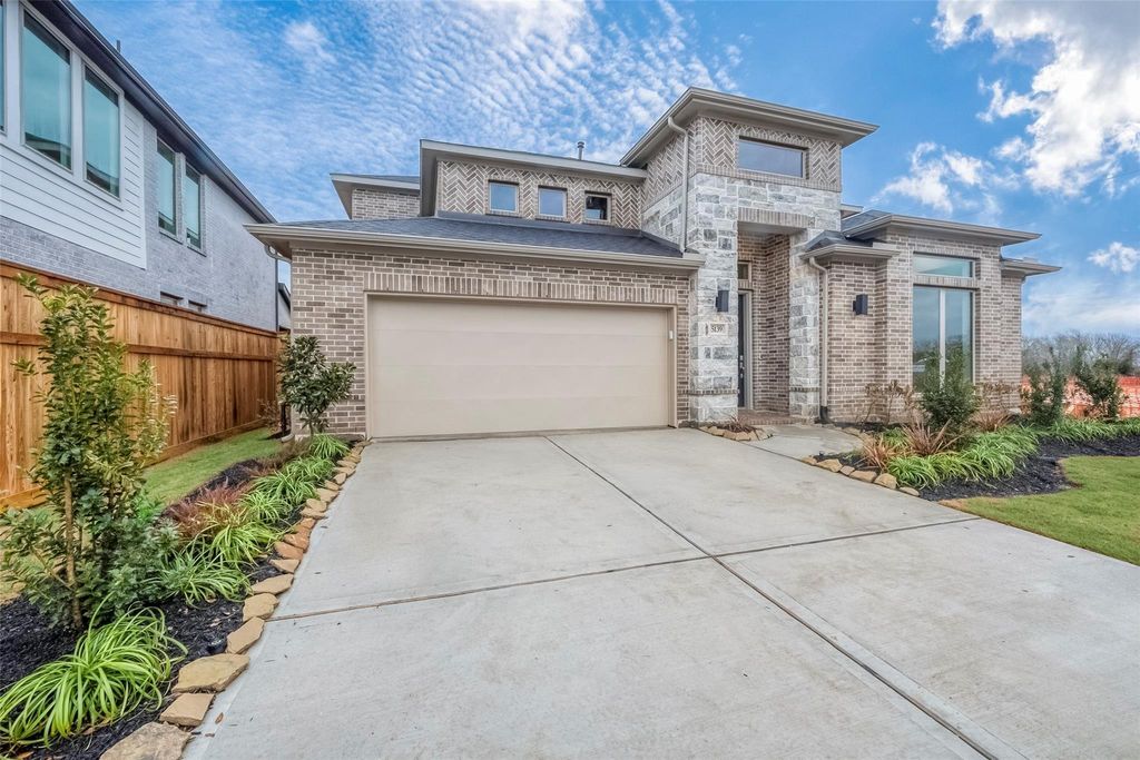 5139 Albany Shores Lane, Fulshear, TX 77441