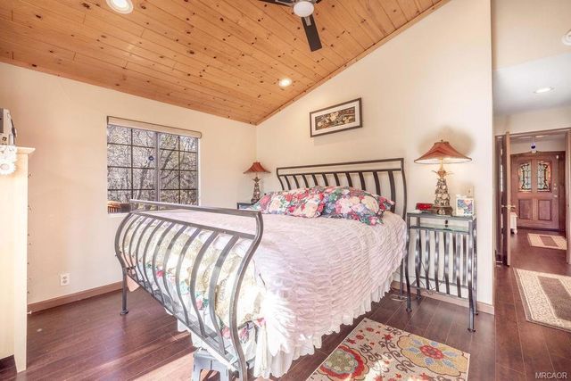 43847 Wolf Road, Big Bear, CA 92315