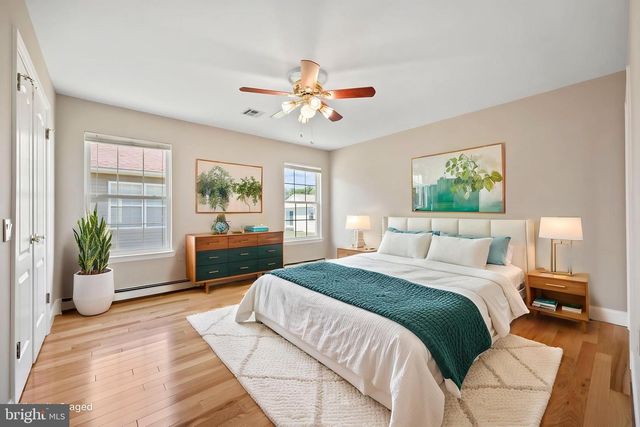 34 WINTERTON DR, Toms River, NJ 08757