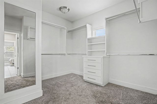 11427 S Ash Street, Jenks, OK 74037