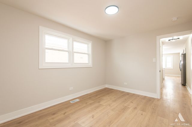 7715 New England Avenue, Burbank, IL 60459