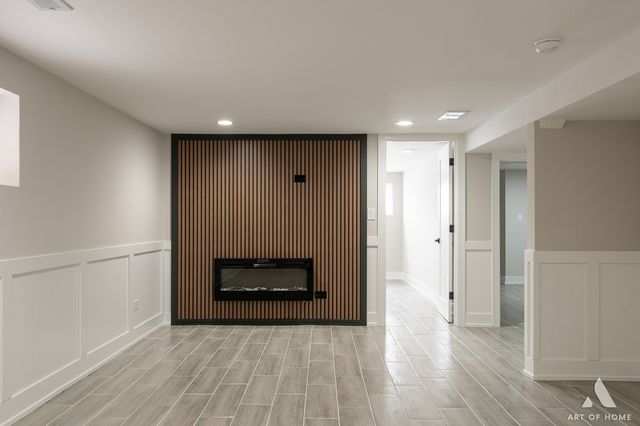 7715 New England Avenue, Burbank, IL 60459