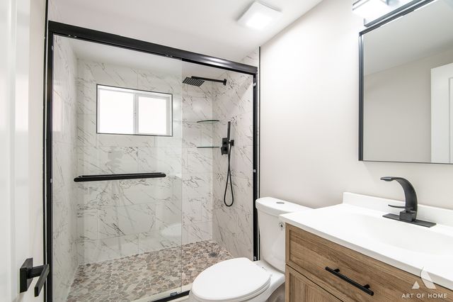 7715 New England Avenue, Burbank, IL 60459