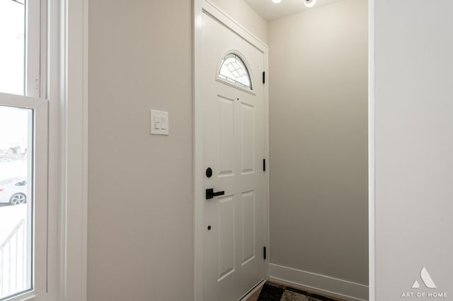 7715 New England Avenue, Burbank, IL 60459