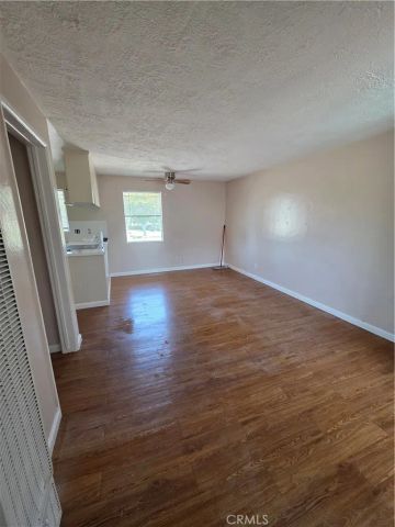 7490 Magnolia U, Riverside, CA 92504