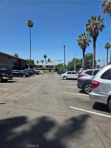 7490 Magnolia U, Riverside, CA 92504