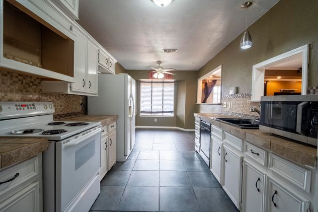 3305 86th Street, Lubbock, TX 79423