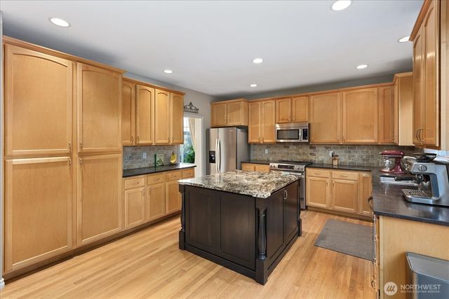 1620 Highland Terrace Court, Mukilteo, WA 98275