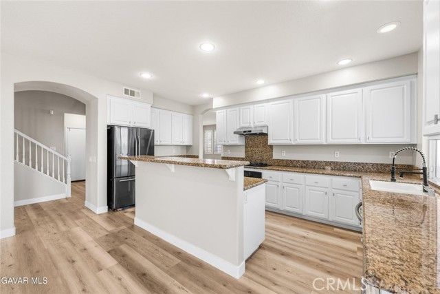 39916 Pampas, Palmdale, CA 93551