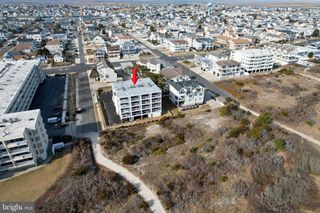 321 6TH ST S #16, Brigantine, NJ 08203