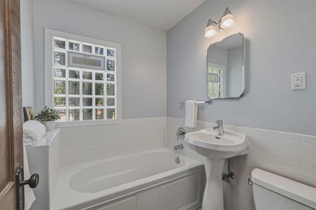 2133 Goodrich Avenue, Saint Paul, MN 55105