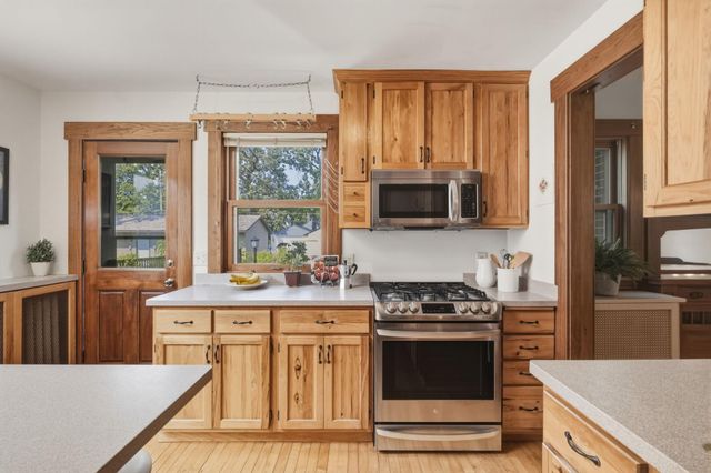 2133 Goodrich Avenue, Saint Paul, MN 55105