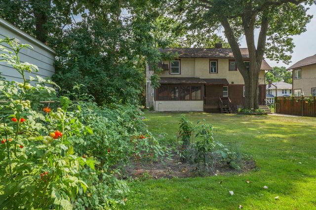 2133 Goodrich Avenue, Saint Paul, MN 55105