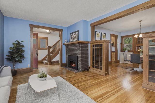 2133 Goodrich Avenue, Saint Paul, MN 55105