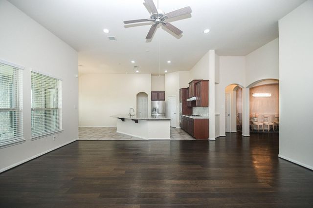 9503 Wheatfield Lane, Rosenberg, TX 77469