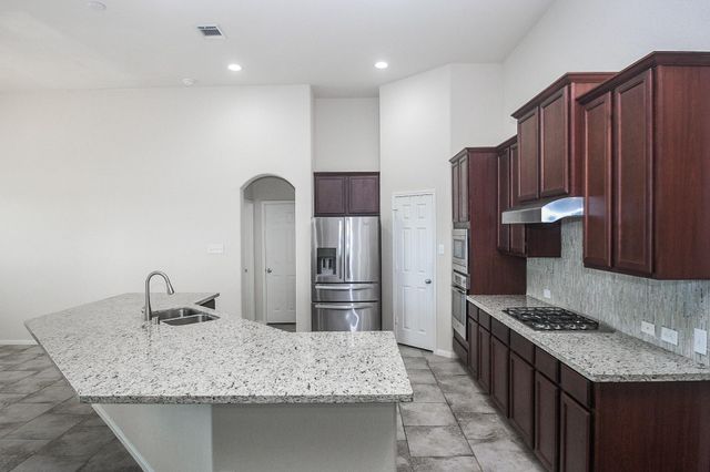 9503 Wheatfield Lane, Rosenberg, TX 77469