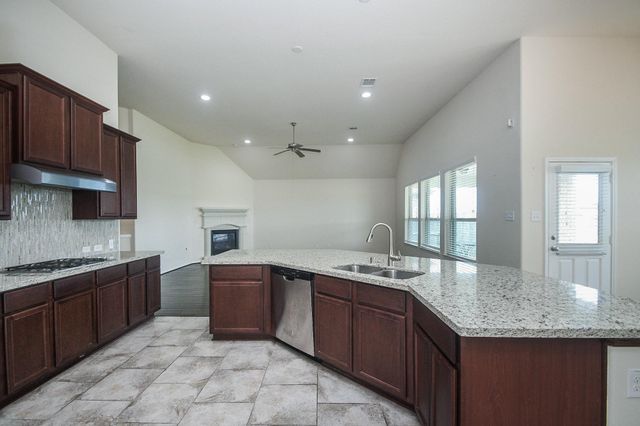 9503 Wheatfield Lane, Rosenberg, TX 77469