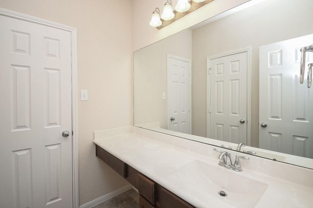 9503 Wheatfield Lane, Rosenberg, TX 77469