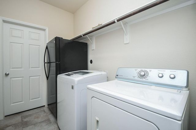 9503 Wheatfield Lane, Rosenberg, TX 77469