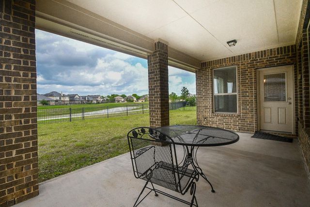 9503 Wheatfield Lane, Rosenberg, TX 77469