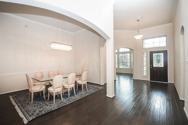 9503 Wheatfield Lane, Rosenberg, TX 77469