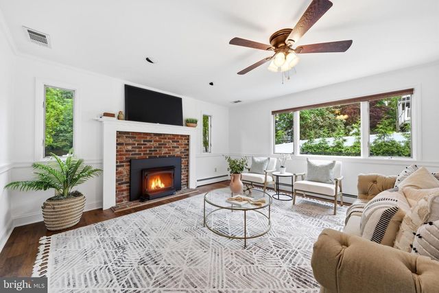 404 CENTRE ST, Haddonfield, NJ 08033